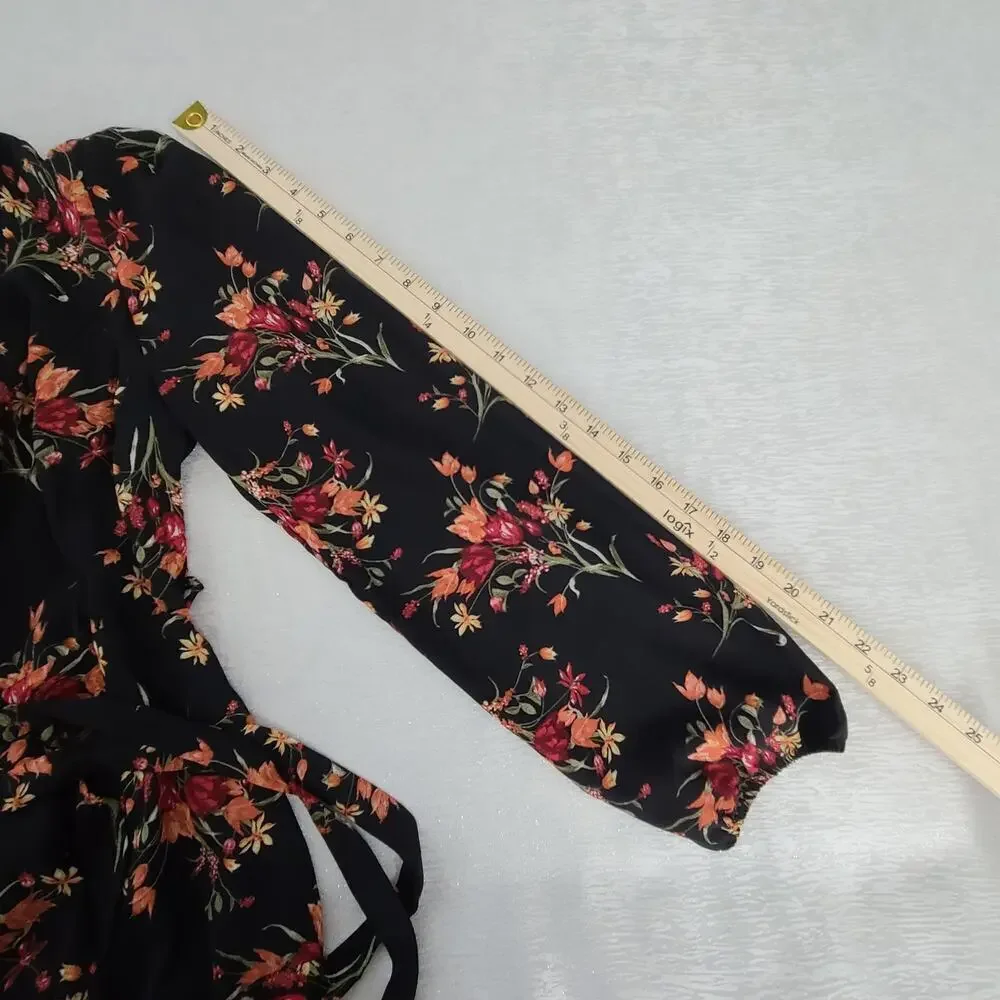 Mi Ami Ginger floral wrap dress black floral Size XS Whimsigoth Feminine Office - Picture 7 of 10